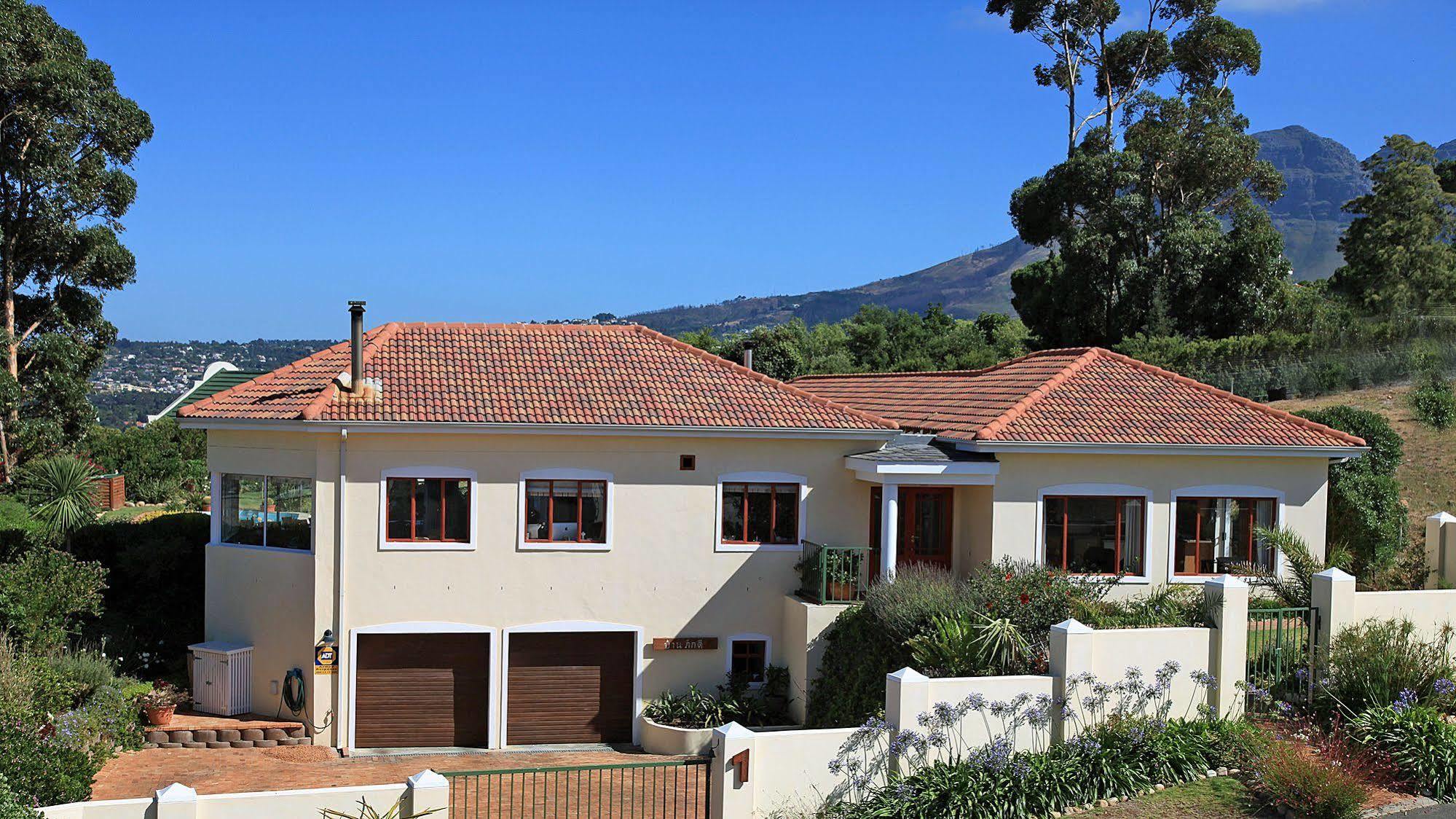 Somerset Sights B&B Somerset West Exterior photo